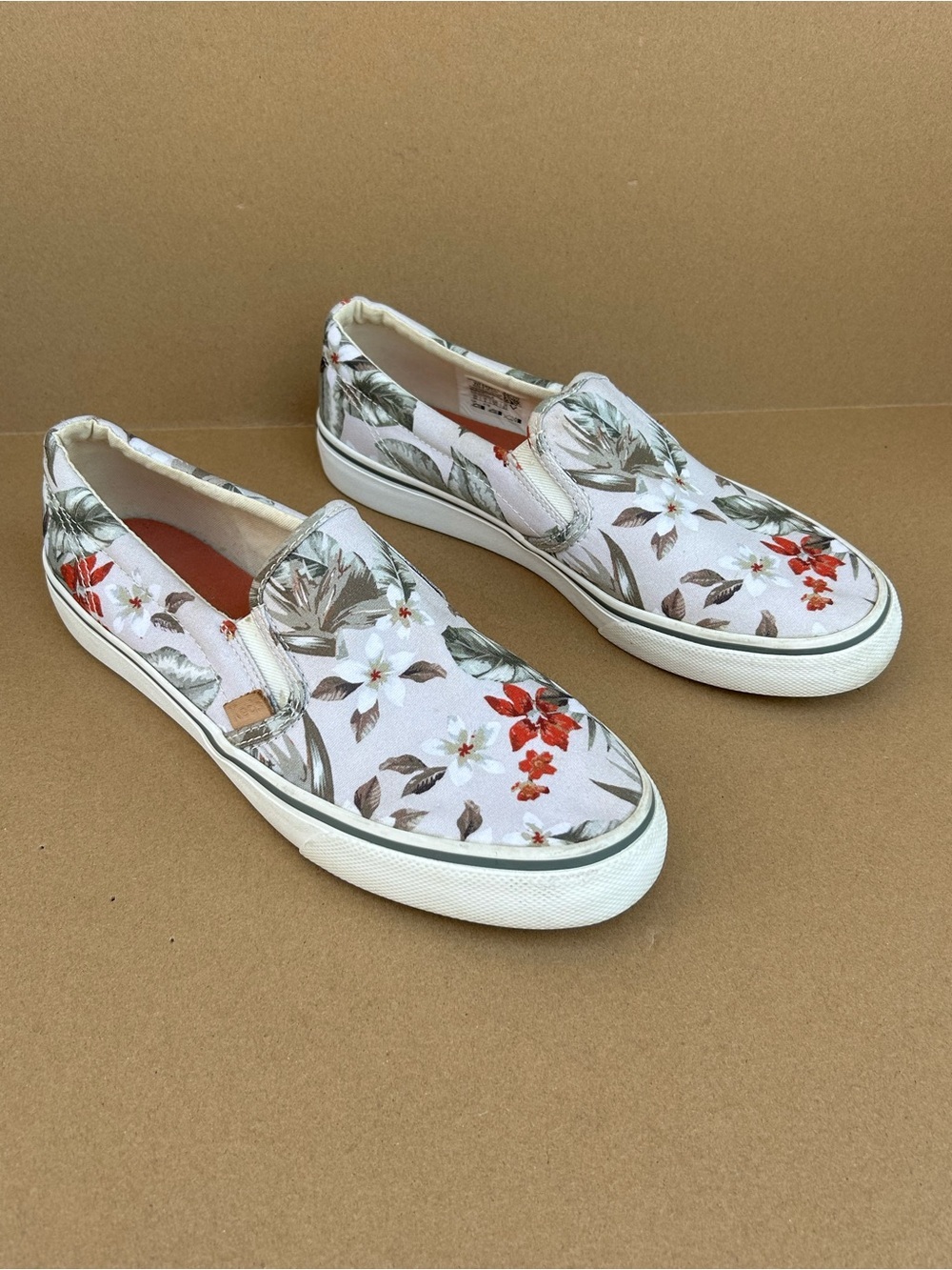 Keds Jump Kick Slip On Tropical Women's 8.5 Beige WF64967 Sneakers Comfy Casual